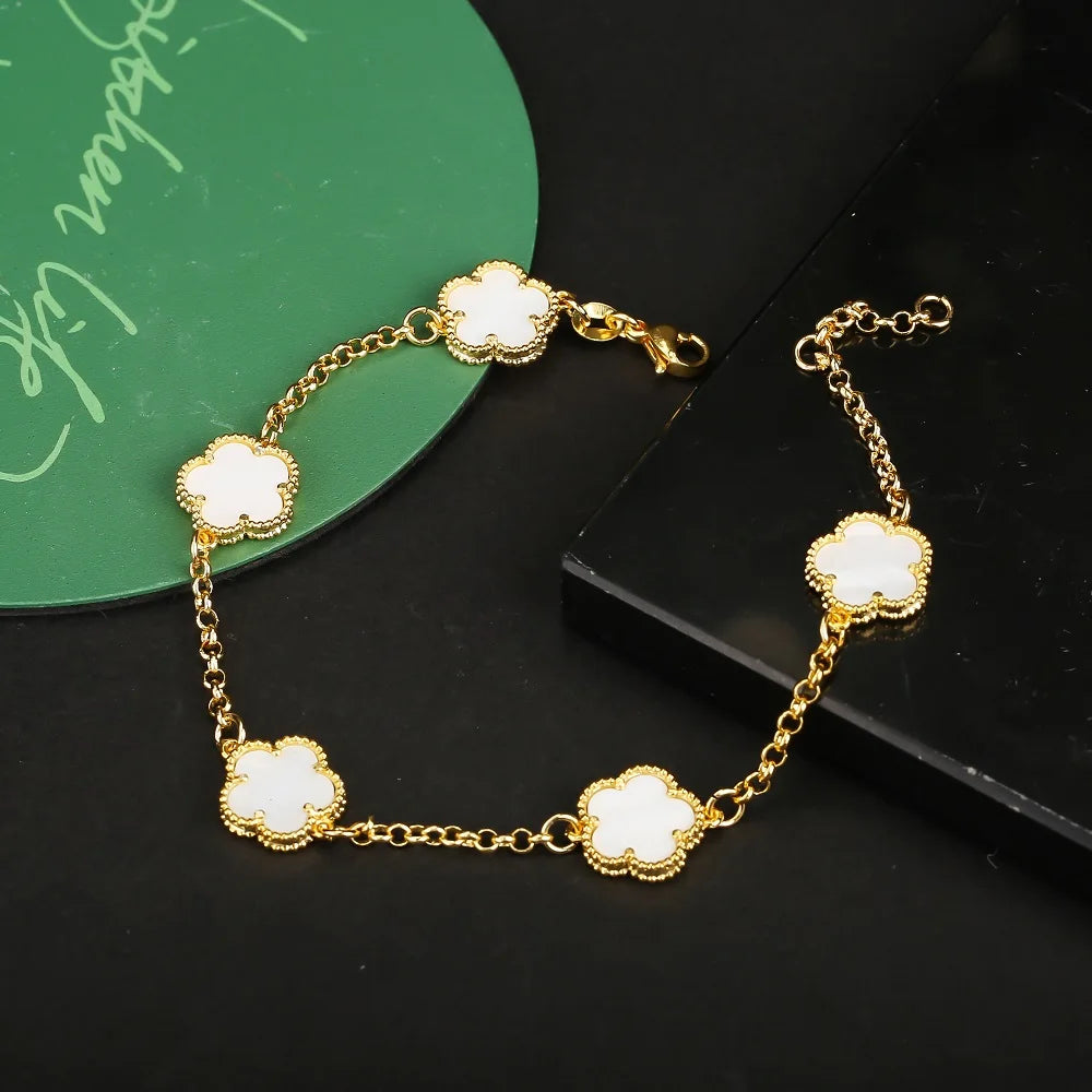 Luxury Green Flower Natural White Shell Flower Stone Bracelet Ladies Gift High Quality Five Leaf Clover Bracelet Jewelry